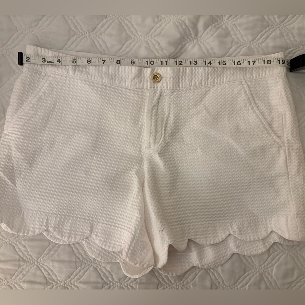 Lilly Pulitzer White Scalloped High Waist Shorts